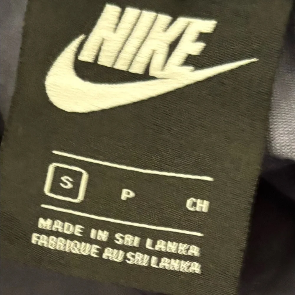 Nike Women's Air Tights in Lavender Mist